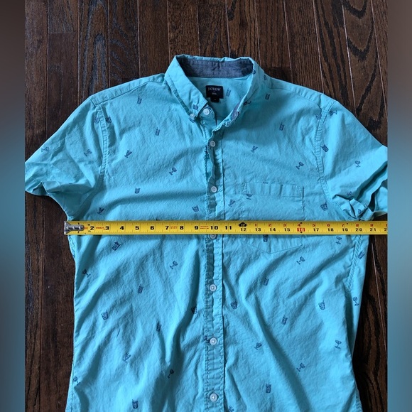J. Crew Men’s M Teal Green Short-Sleeved Button-Down Shirt w/Cocktail Graphics - Picture 7 of 11